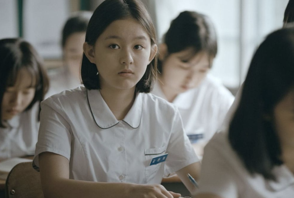 Carolyn Talks With Bora Kim, Writer & Director of 'House of Hummingbird' 1 House of Hummingbird