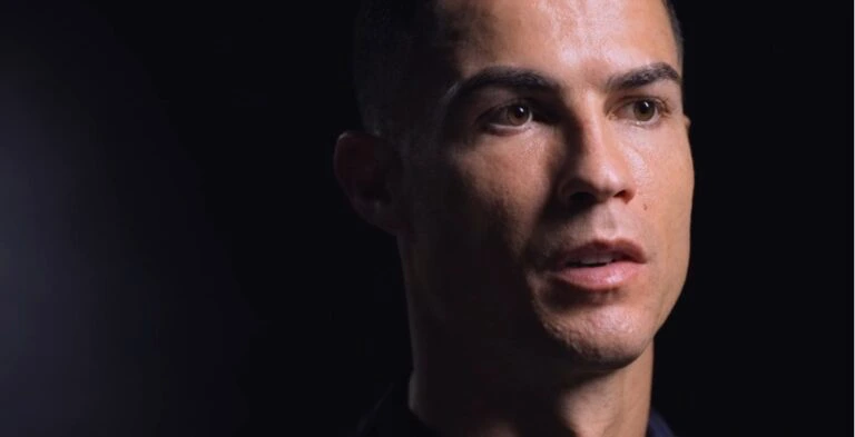 REVIEW: ‘Captains Of The World’ Causes Its Own Problems Captains of the World