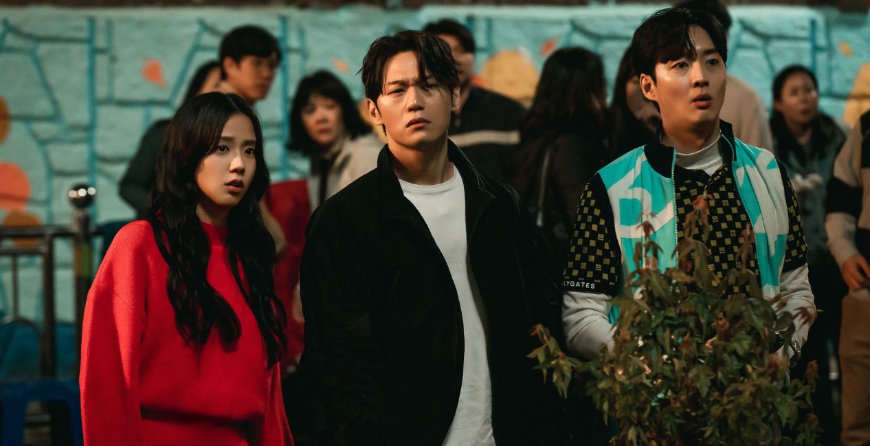 Jisoo, Lee Hak-joo, and Kang Young-seok in Newtopia Episode 3