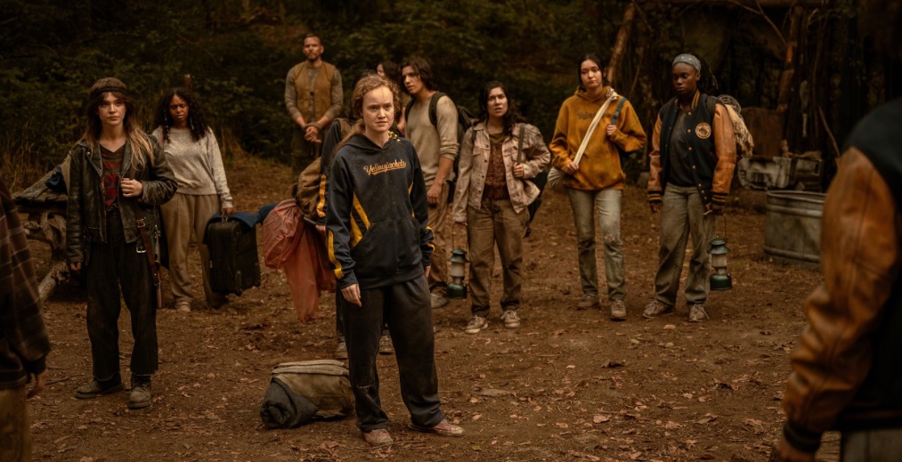 REVIEW: ‘Yellowjackets’ Season 3 Episode 8 — “A Normal, Boring Life” 2 The Yellowjackets team face off at their camp.