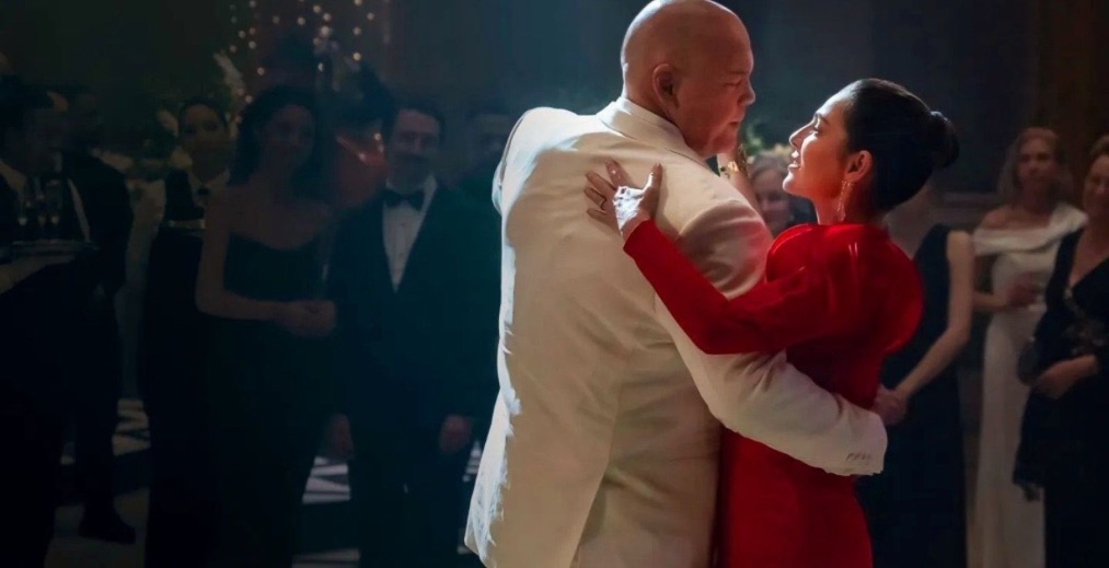 Fisk and Vanessa dancing in Daredevil Born Again