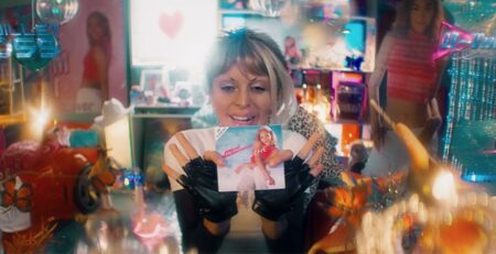 A scene from the film Queens of Drama