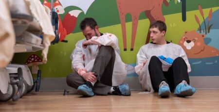 Robby and Whitaker in The Pitt Episode 14