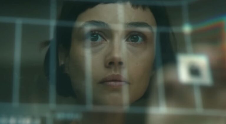 Sydney Chandler plays Wendy in Alien Earth Episode 7