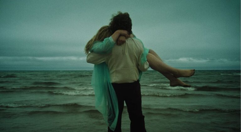 Grace Glowicki and Ben Petrie in Honey Bunch