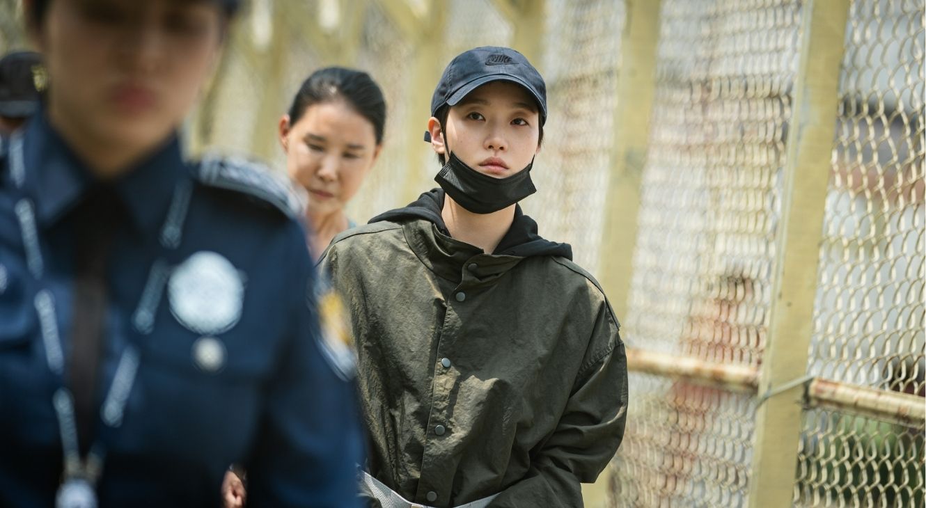 Kim Go-eun in The Price of Confession