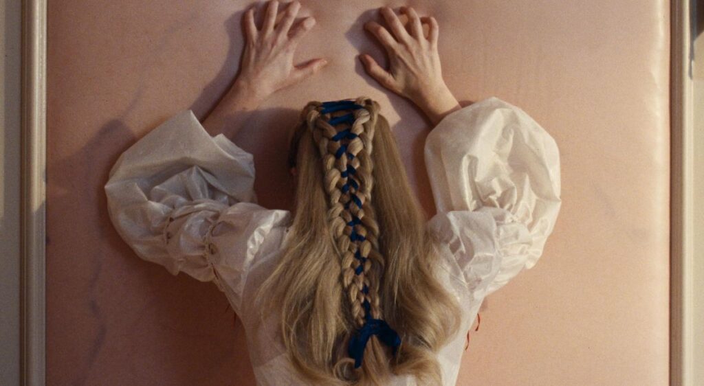 REVIEW: “Wuthering Heights” Is A Vapid Reimagining Made For TikTok "Wuthering Heights" (2026) - promotional still with Jacob Elordi and Margot Robbie