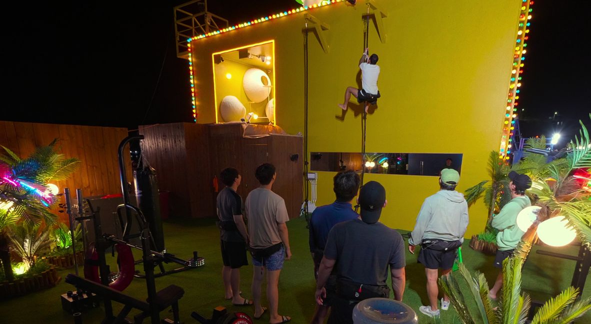 The guesthouse in Kian's Bizarre B&B